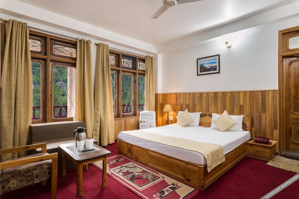 Куллу: Hotel Kullu Valley