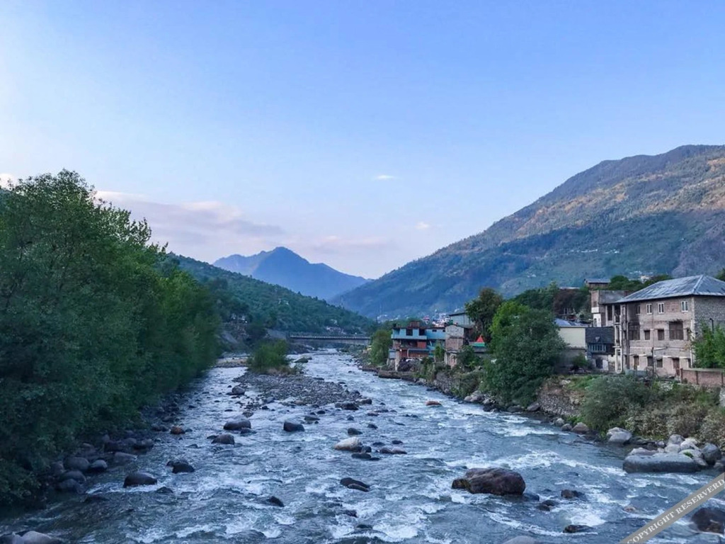 Куллу: Hotel Kullu Valley