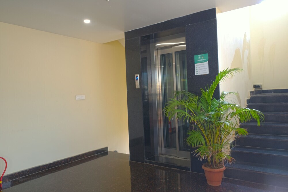 Виджаявада: Staro Hotel - Hotel In Vijayawada