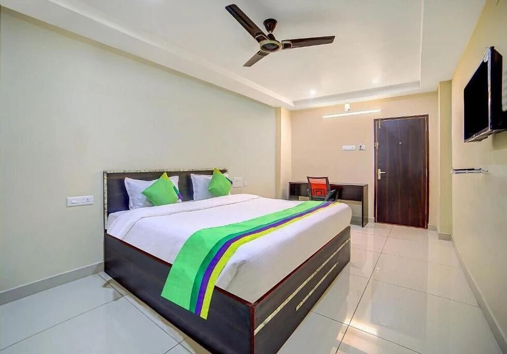 Виджаявада: Staro Hotel - Hotel In Vijayawada