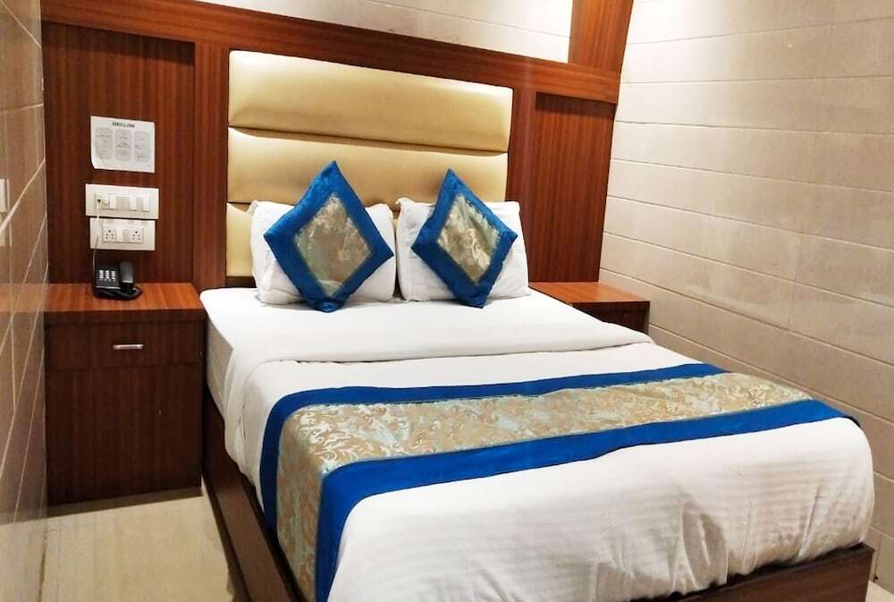 Мумбаи: Hotel Sai Suites Dadar