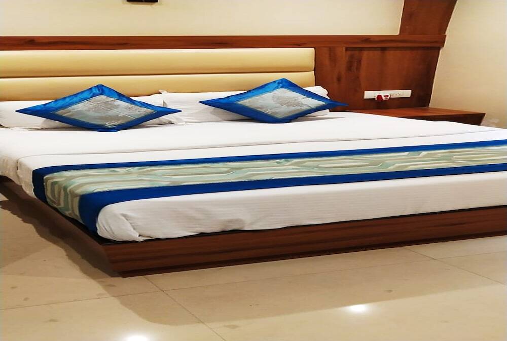 Мумбаи: Hotel Sai Suites Dadar