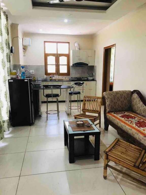Солан: Cozy Solan Apartment With Stunning Views