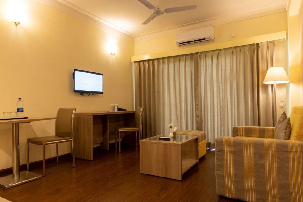 Тирупати: Starlit Suites Tirupati
