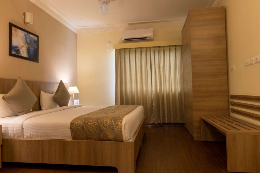Тирупати: Starlit Suites Tirupati