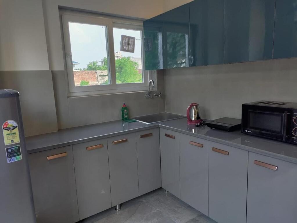 Гуруграм: Perch Service Apartments DLF Cyber City