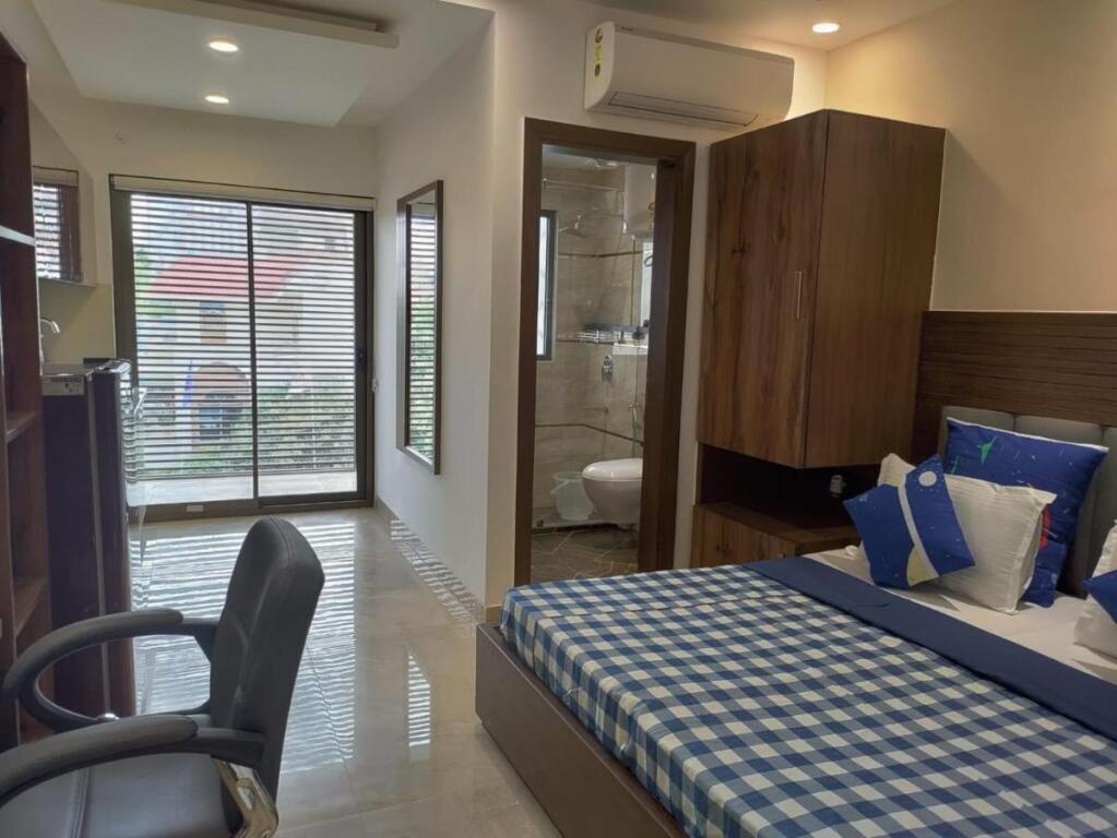Гуруграм: Perch Service Apartments DLF Cyber City