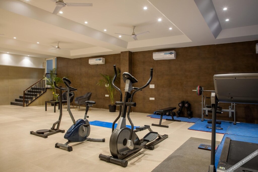 Гуруграм: Perch Service Apartments DLF Cyber City