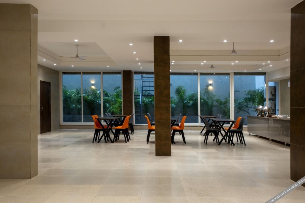 Гуруграм: Perch Service Apartments DLF Cyber City