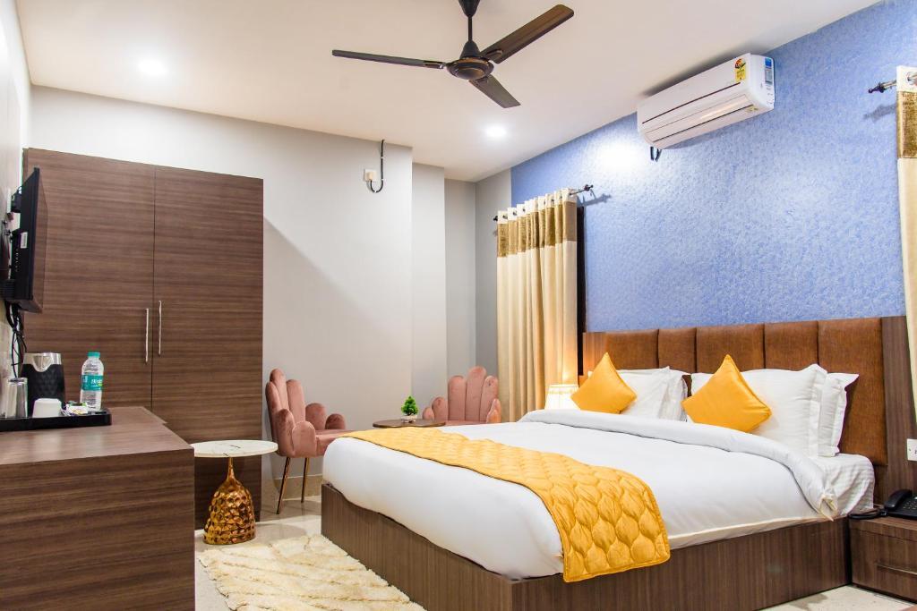 Дибругарх: Hotel Divine Paradise - Dibrugarh