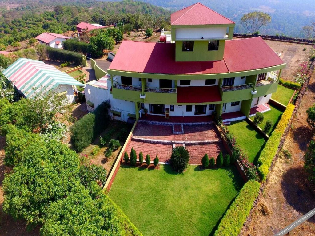 Ратнагири: Seawind At Kokanwadi