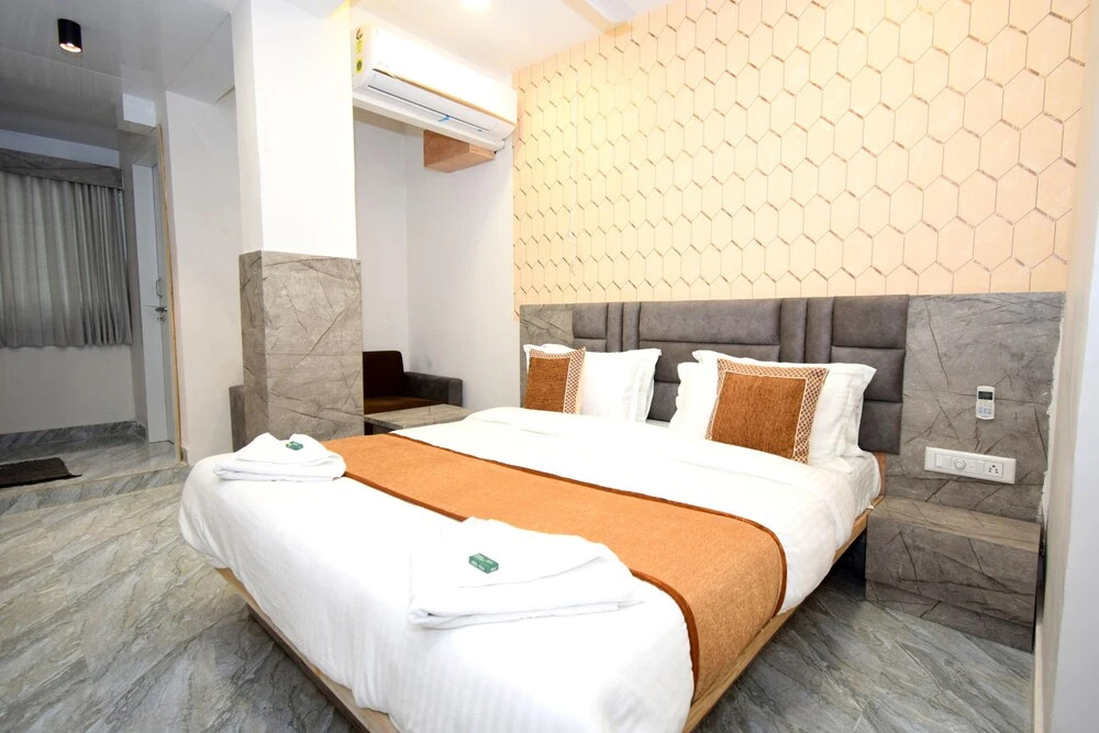 Ахмедабад: Hotel A1 Vastrapur