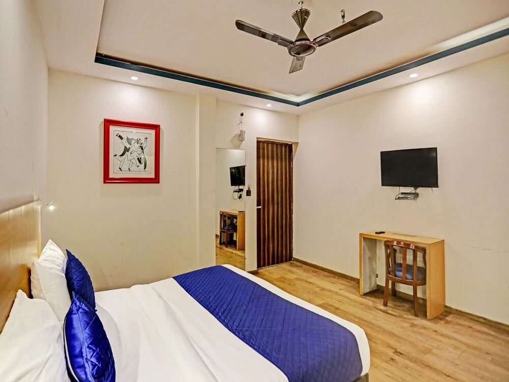 Нойда: Hotel care one bliss