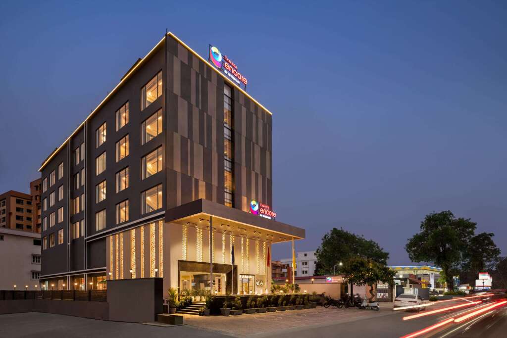 Силигури: Ramada Encore By Wyndham Siliguri Sevoke Road