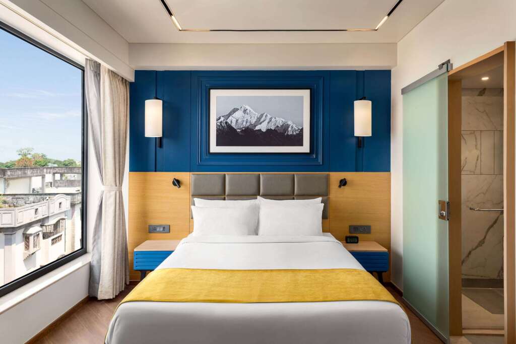 Силигури: Ramada Encore By Wyndham Siliguri Sevoke Road