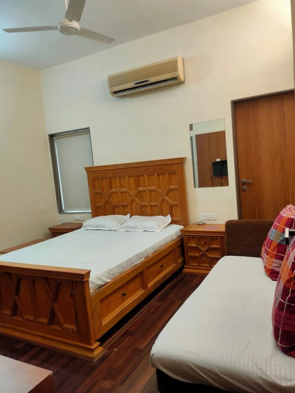Ахмедабад: Hotel Milan Gurukul Road