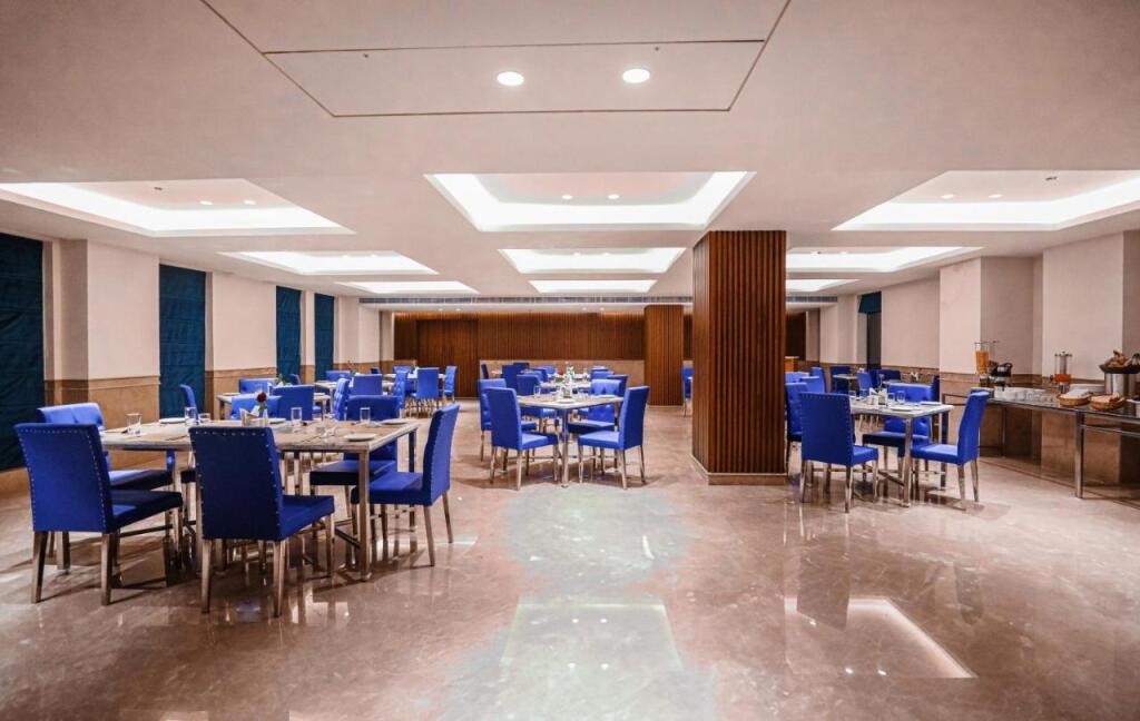 Сарнатх: Gulab Kothi Varanasi by Royal Orchid Hotels Limited