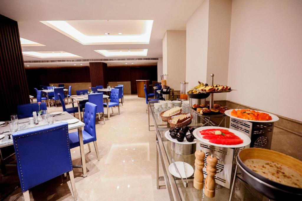 Сарнатх: Gulab Kothi Varanasi by Royal Orchid Hotels Limited
