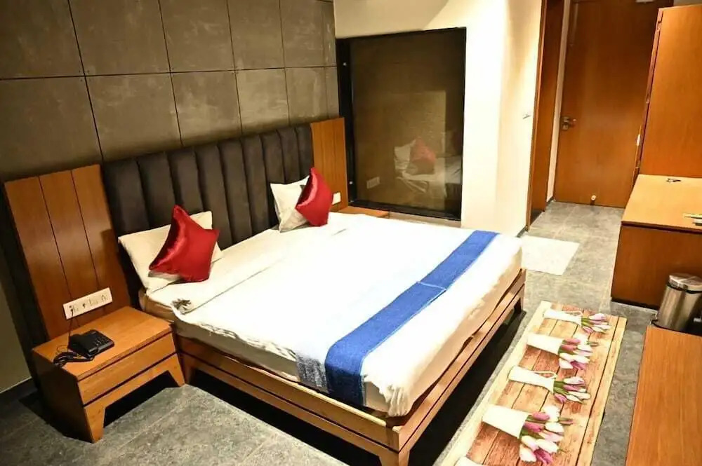 Шивпури: Nakshatra Resort & Garden