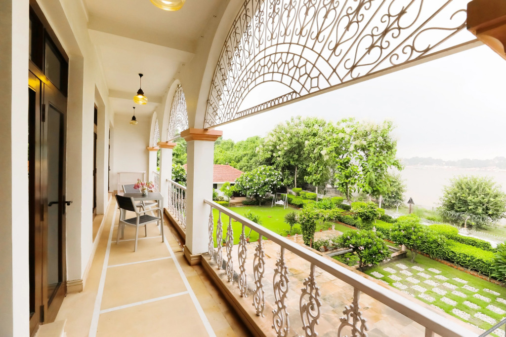 Сарнатх: Saptapuri Varanasi by Royal Orchid Hotels Limited