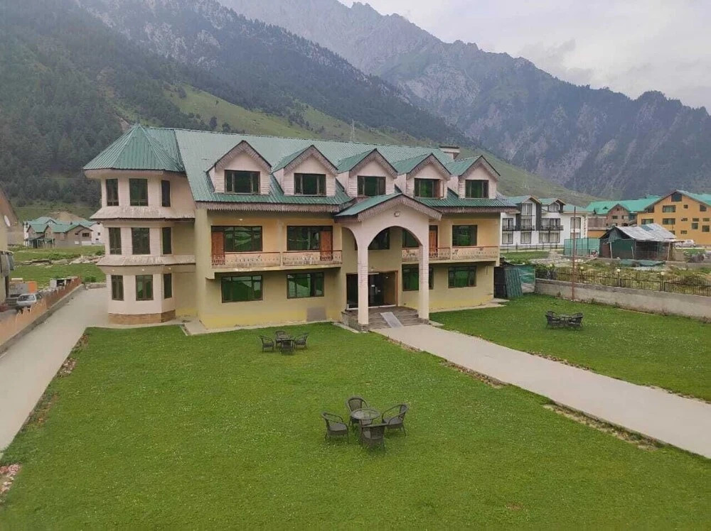 Пахалгам: Hotel Sheen Sonmarg