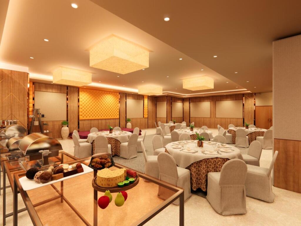 Джаландхар: Bloom Hotel - Jalandhar