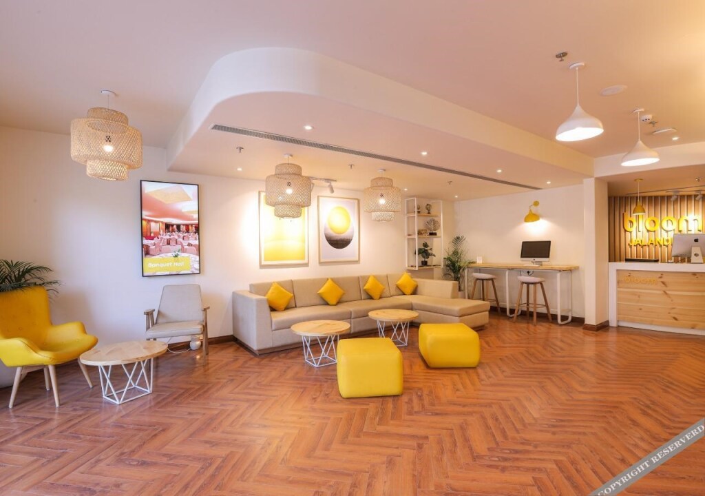 Джаландхар: Bloom Hotel - Jalandhar
