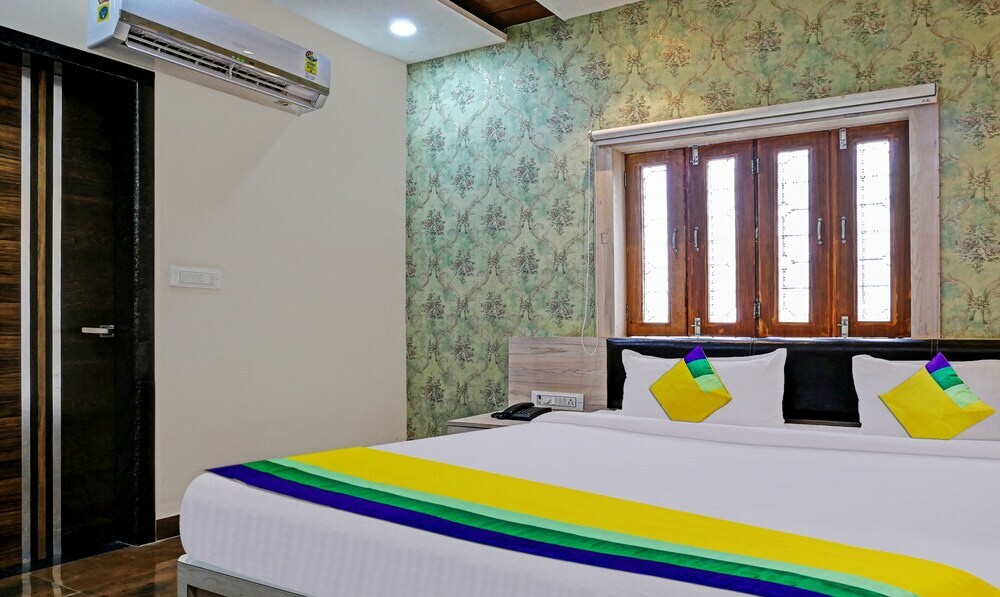 Варанаси: Fabhotel Super 3 Premium
