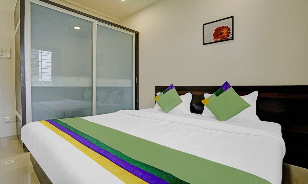 Нашик: Treebo Excellent Homes, Nashik