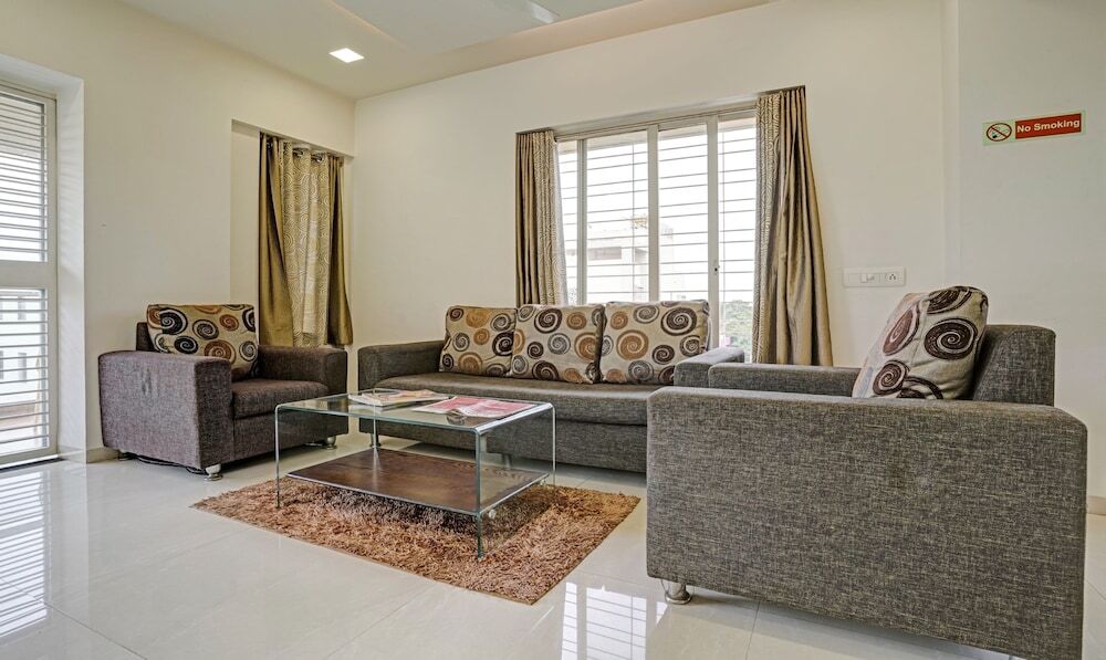 Нашик: Treebo Excellent Homes, Nashik