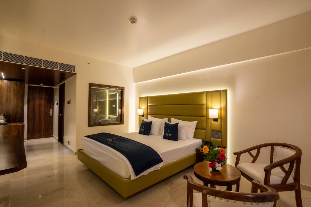 Хандала: Mastiff Grand The Sia Palace Suites & Banquets, Khopoli (Nr. Imagica)