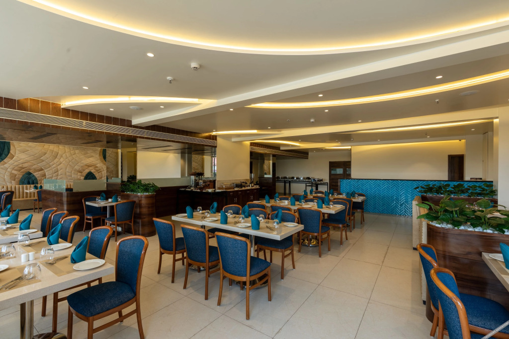 Хандала: Mastiff Grand The Sia Palace Suites & Banquets, Khopoli (Nr. Imagica)