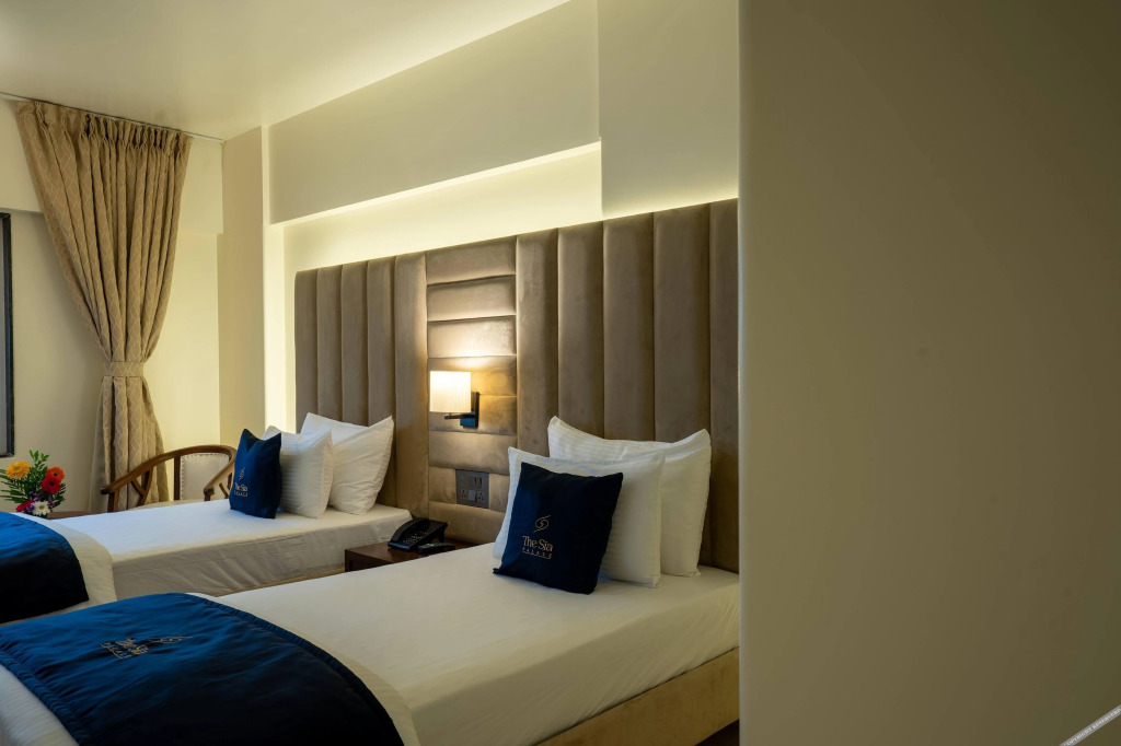 Mastiff Grand The Sia Palace Suites & Banquets, Khopoli (Nr. Imagica) — фото 6