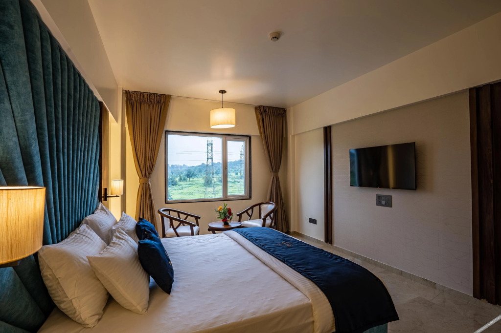 Хандала: Mastiff Grand The Sia Palace Suites & Banquets, Khopoli (Nr. Imagica)