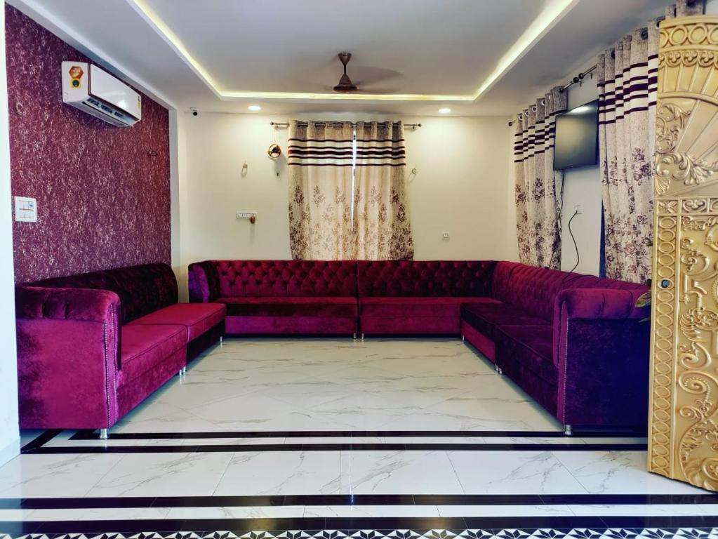 Райпур: Hotel Rajwada Resort