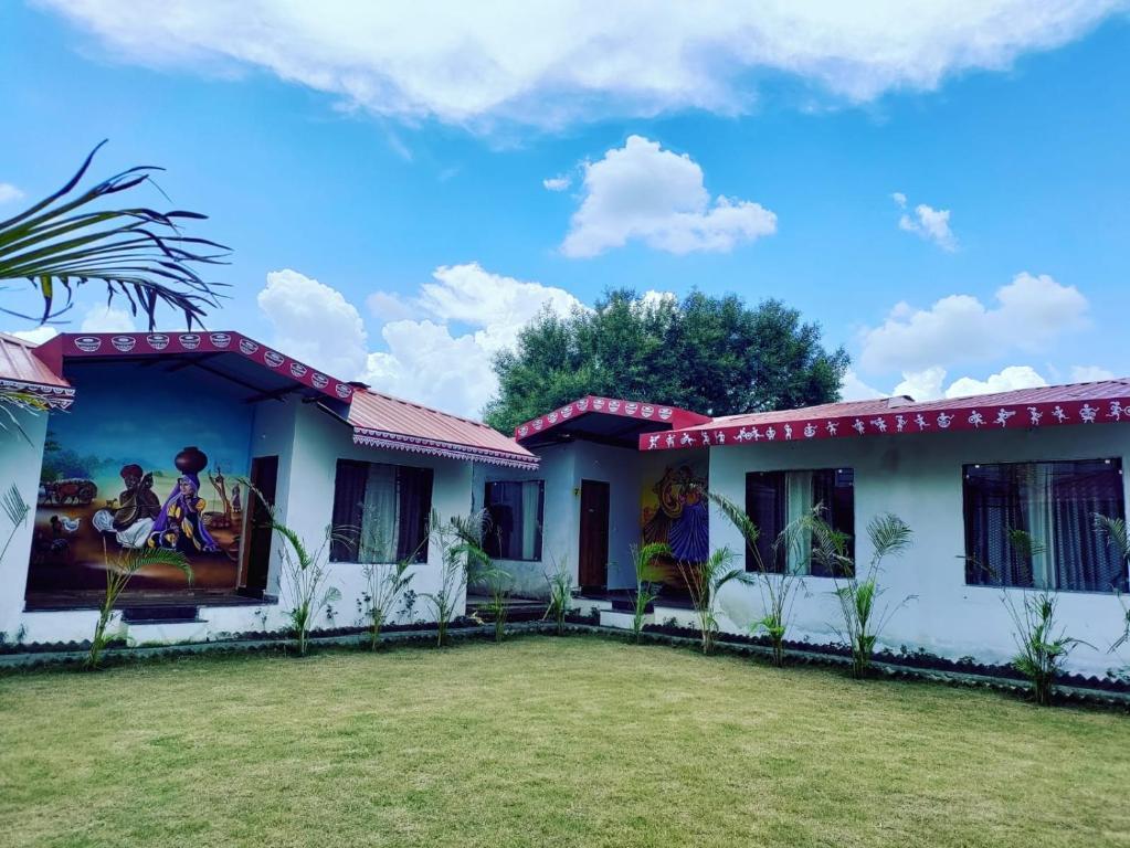 Райпур: Hotel Rajwada Resort