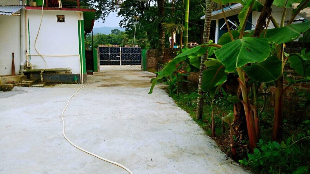 Кохора: Homocation Sreemoyee Homestay