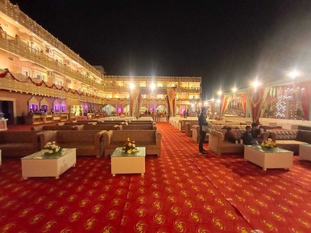 Крепость Jhansi: Hotel Rajwada Palace
