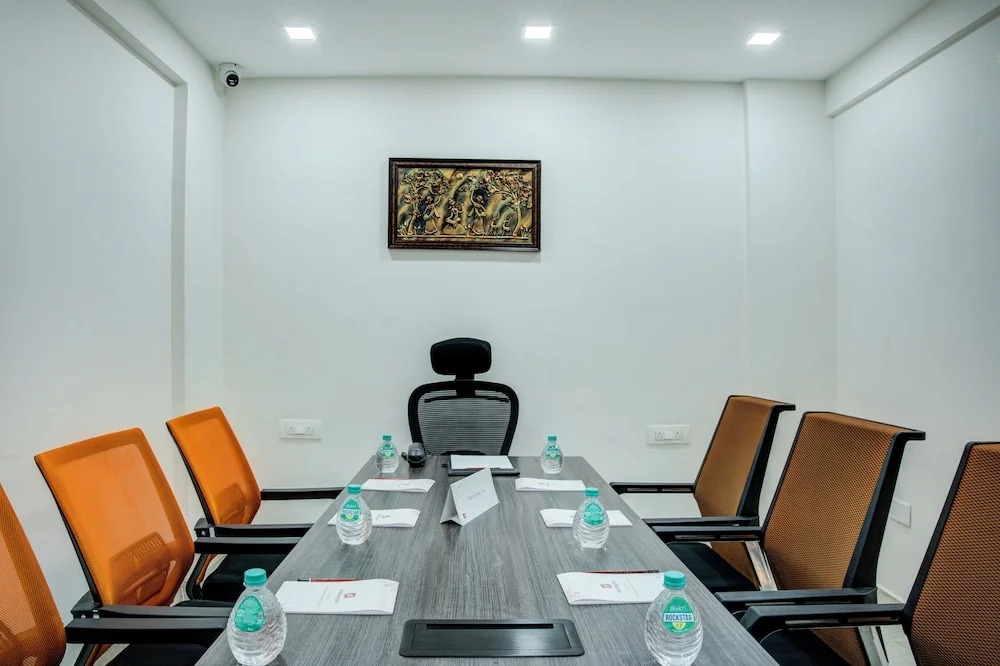 Chikkajala: Hotel Sterling Inn Near Bangalore International Airport