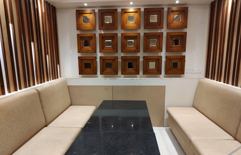 Крепость Jhansi: Hotel Samrat
