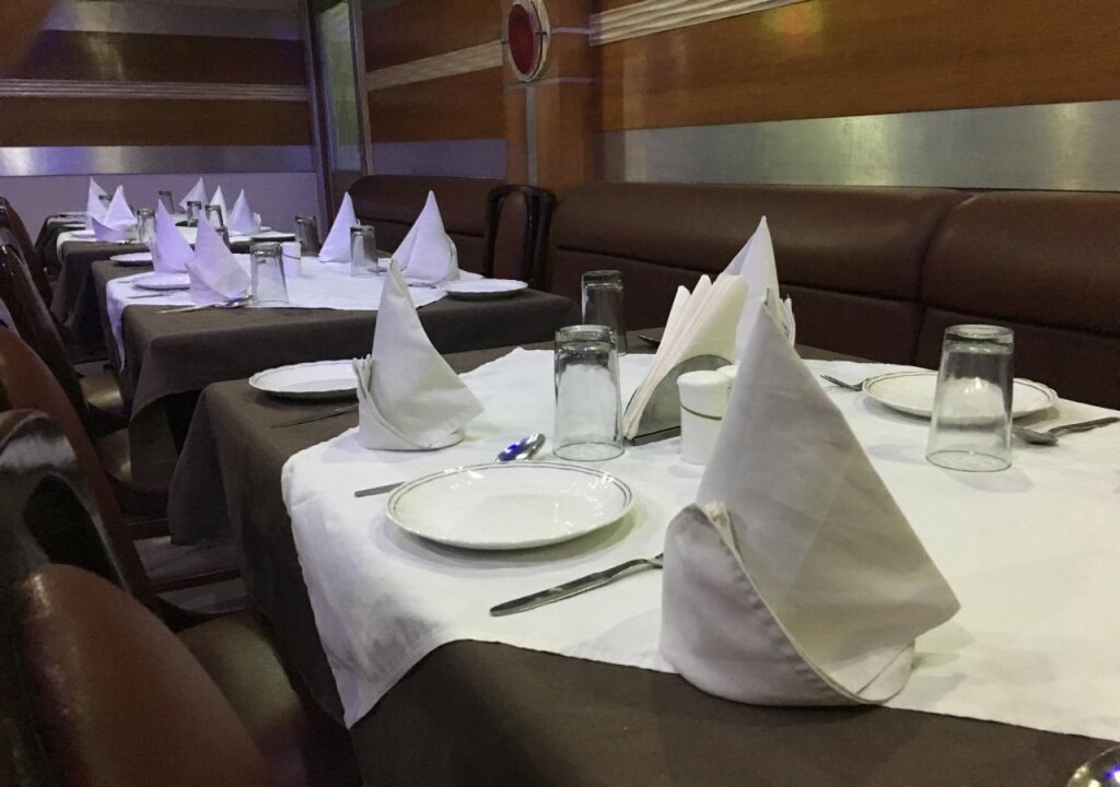 Крепость Jhansi: Hotel Samrat