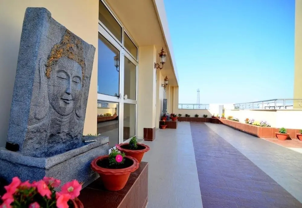 Дибругарх: Tulip Residency-A Boutique Stay