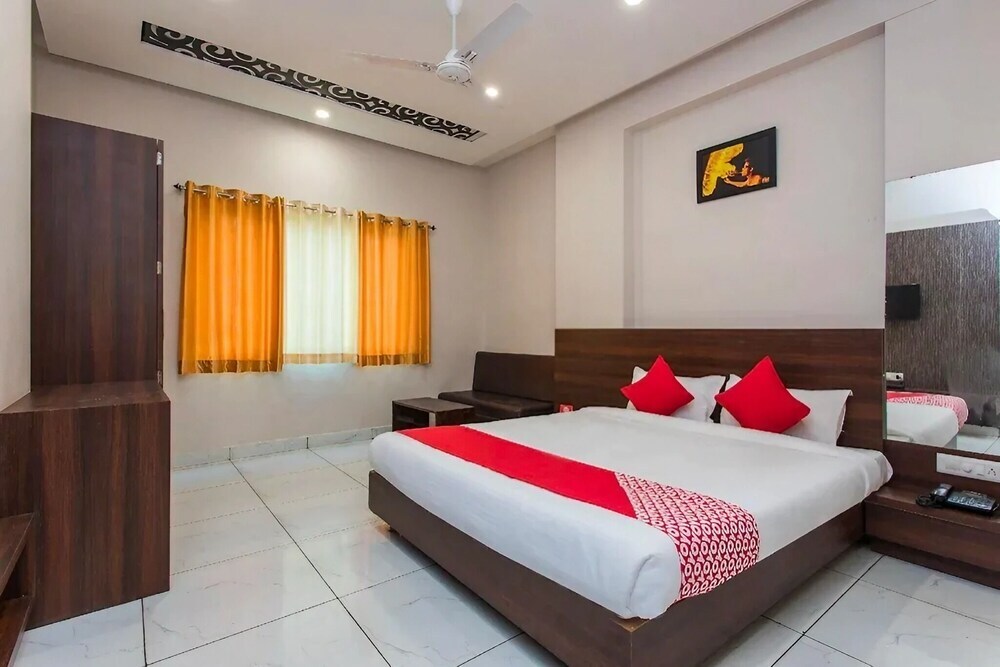 Удджайн: Hotel Nakshtra Inn