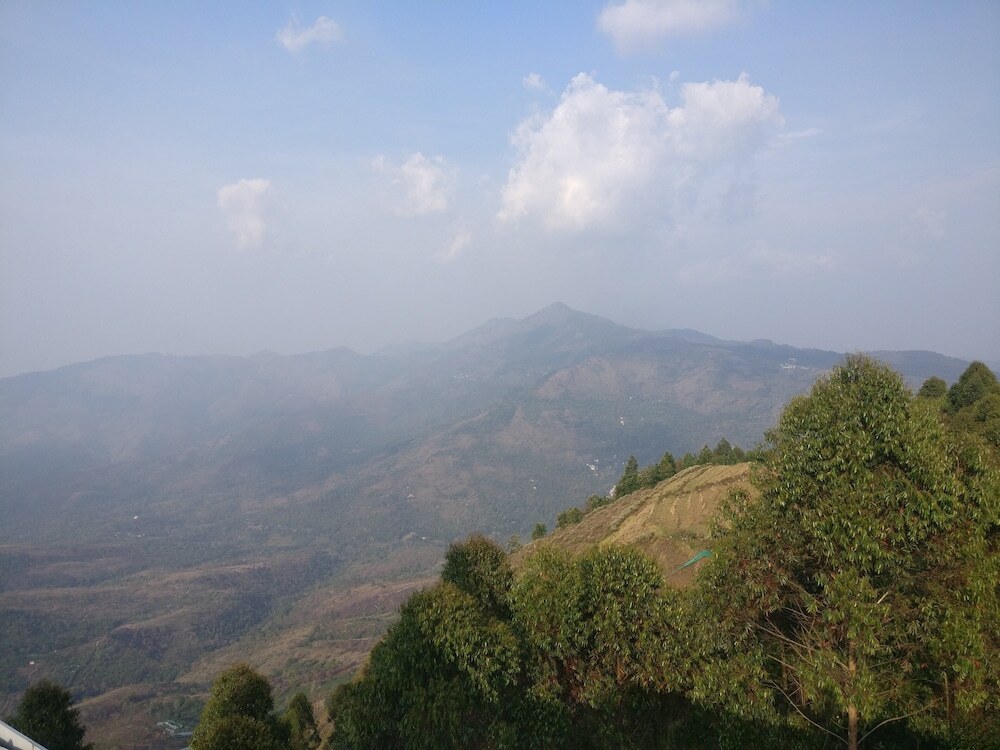 Кодайканал: SKR Sivabhagya Adventure Suites