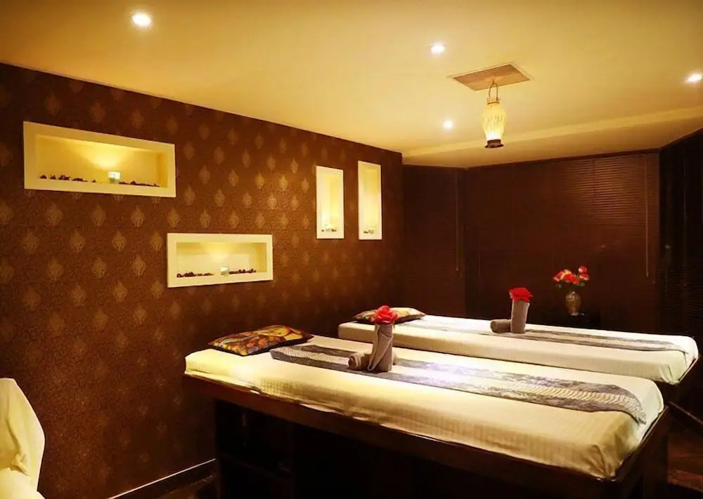 Канпур: vijay intercontinental