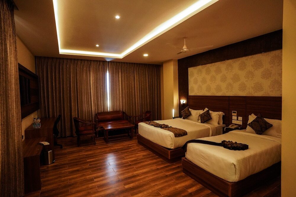 Особая экономическая зона Mahindra World City: V Five Hotel