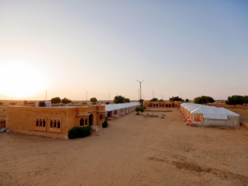 Каной: Ratnawali Camps