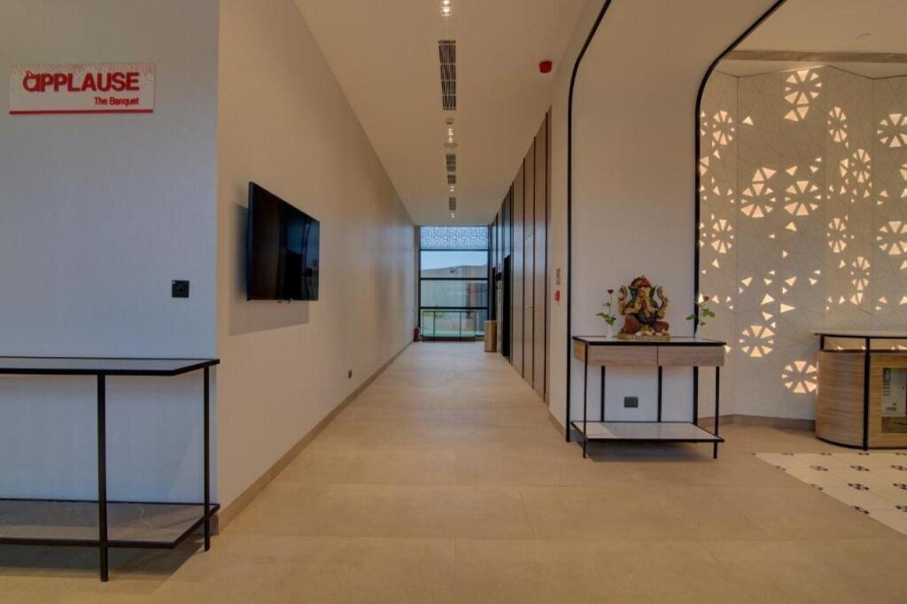 Нашик: 7 Apple Hotel Nashik