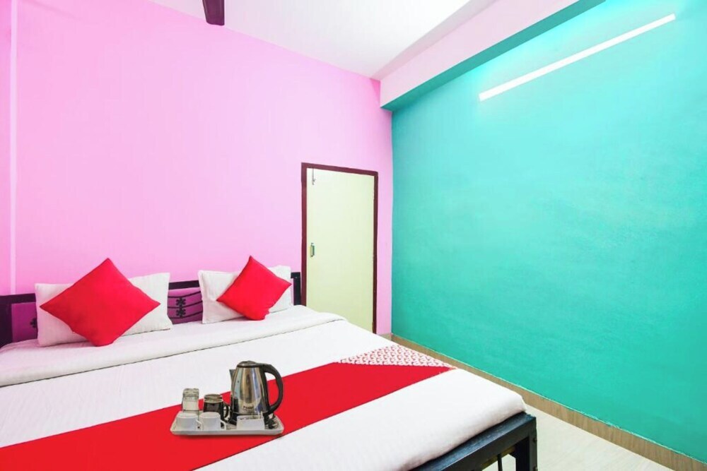 Колката: Goroomgo Ariya International New town kolkata