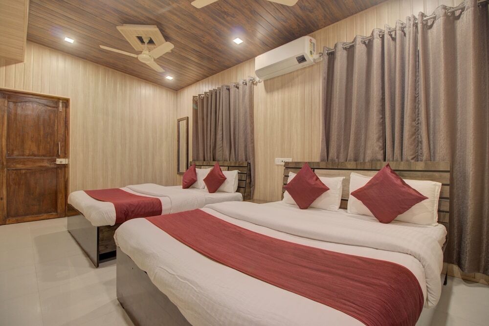 Киим: Hotel Snehaprabha Alibaug